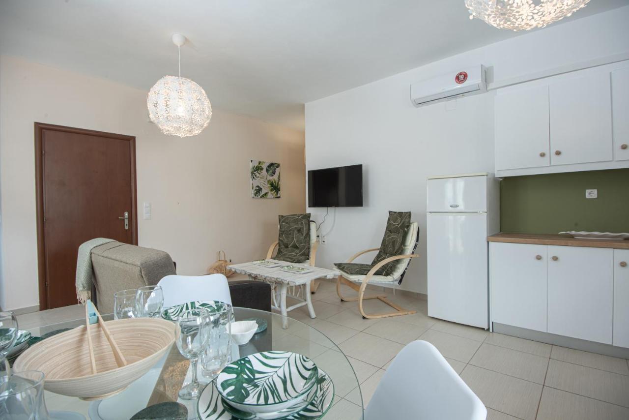 Chrisambelos Apartments อิสตรอน ภายนอก รูปภาพ